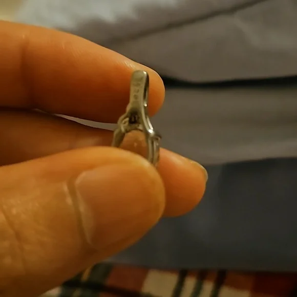 Aquamarine and Gold Pendant - Picture 3 of 3